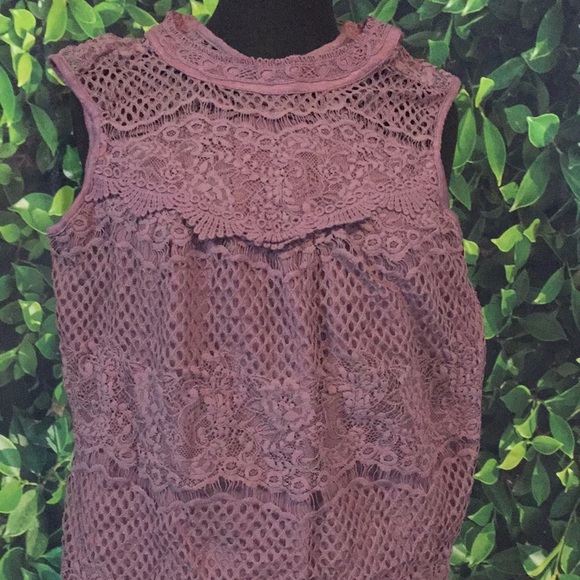 Mauve High neck lace sleeveless top Sz M New - Picture 13 of 13
